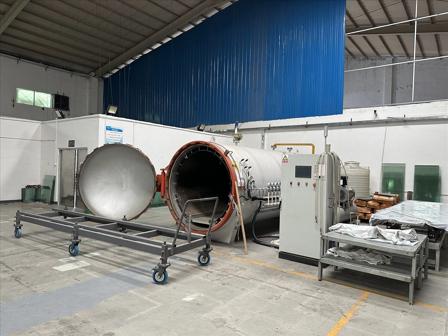 What Is the Difference Between Oven Curing and Autoclave Processing? What Is the Difference Between Oven Curing and Autoclave Processing?